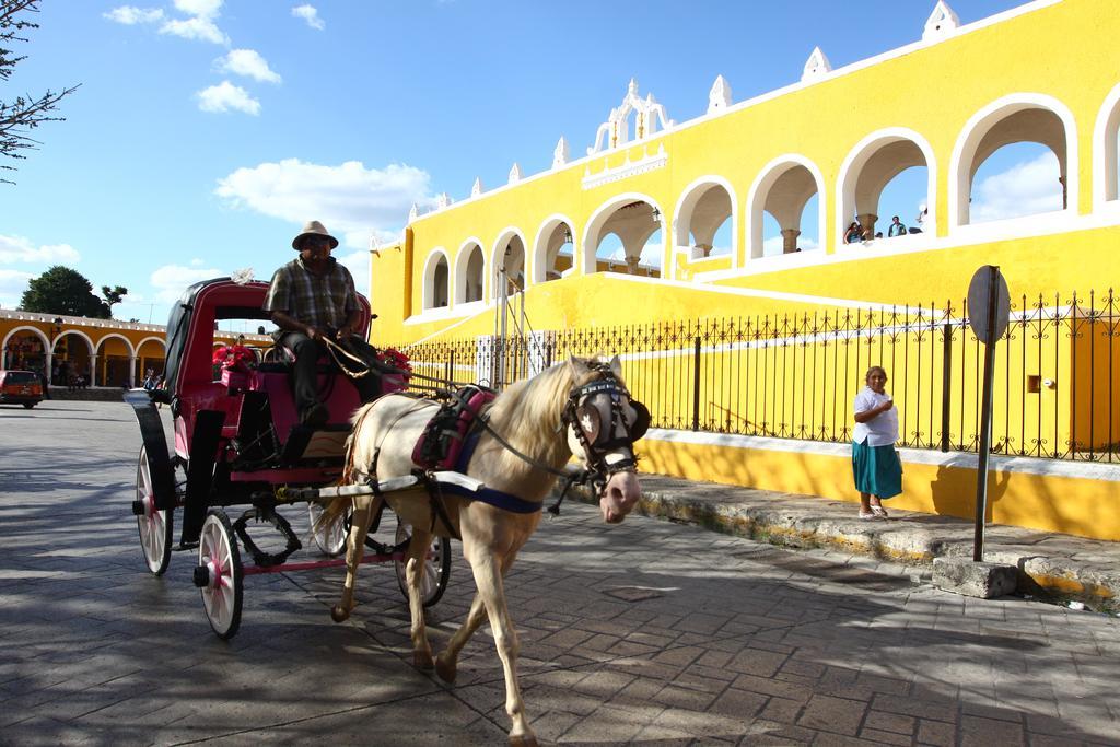 Villa San Antonio De Padua Izamal Eksteriør billede